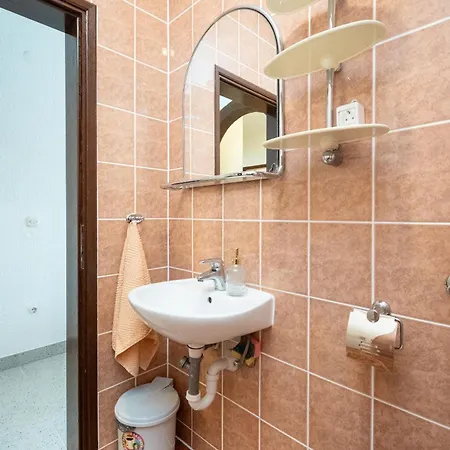 招待所 And With Parking Space Biograd Na Moru, Biograd - 4305 3*