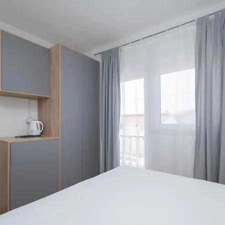 Guest house And With Parking Space Biograd Na Moru, Biograd - 4305 3*