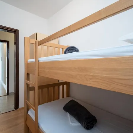 And With Parking Space Biograd Na Moru, Biograd - 4305 Gasthof 3*