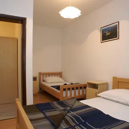 And With Parking Space Biograd Na Moru, Biograd - 4305 Konukevi 3*