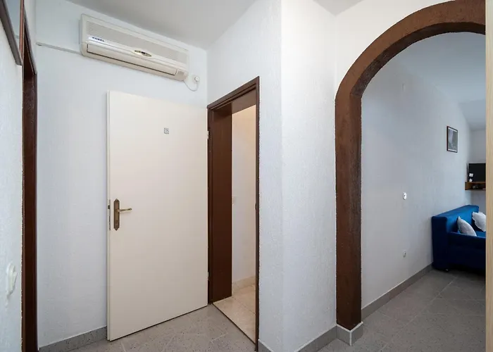 Pensionat And With Parking Space Biograd Na Moru, Biograd - 4305 Biograd Na Moru