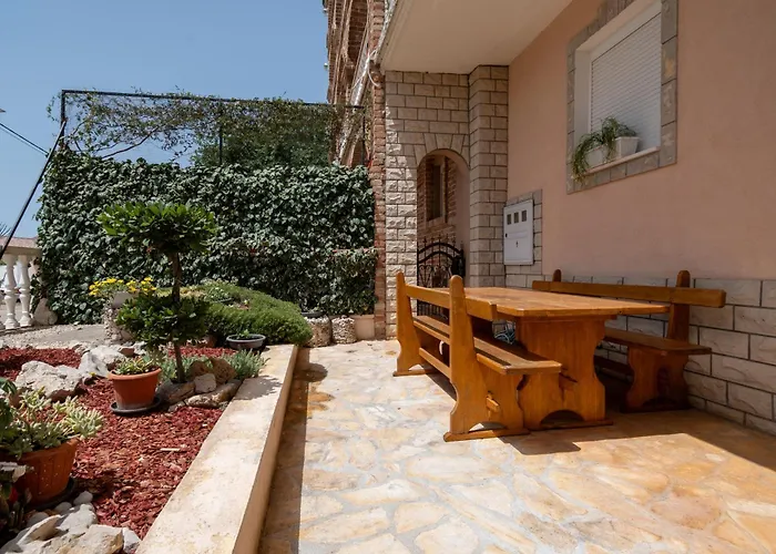 Pensionat And With Parking Space Biograd Na Moru, Biograd - 4305 Biograd Na Moru